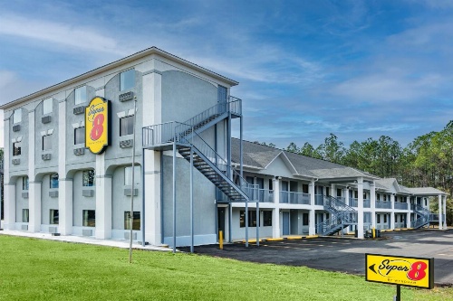 Super 8 by Wyndham Moss Point image 18